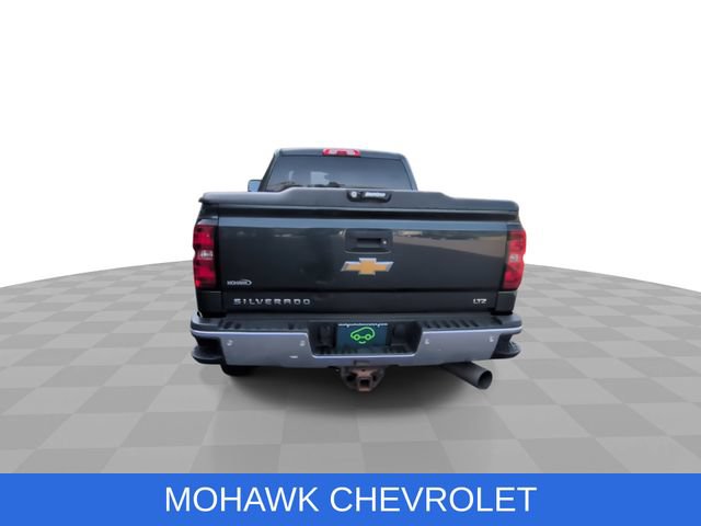 Used 2018 Chevrolet Silverado 3500 LTZ w/ Duramax Plus Package AWD/4WD image 7