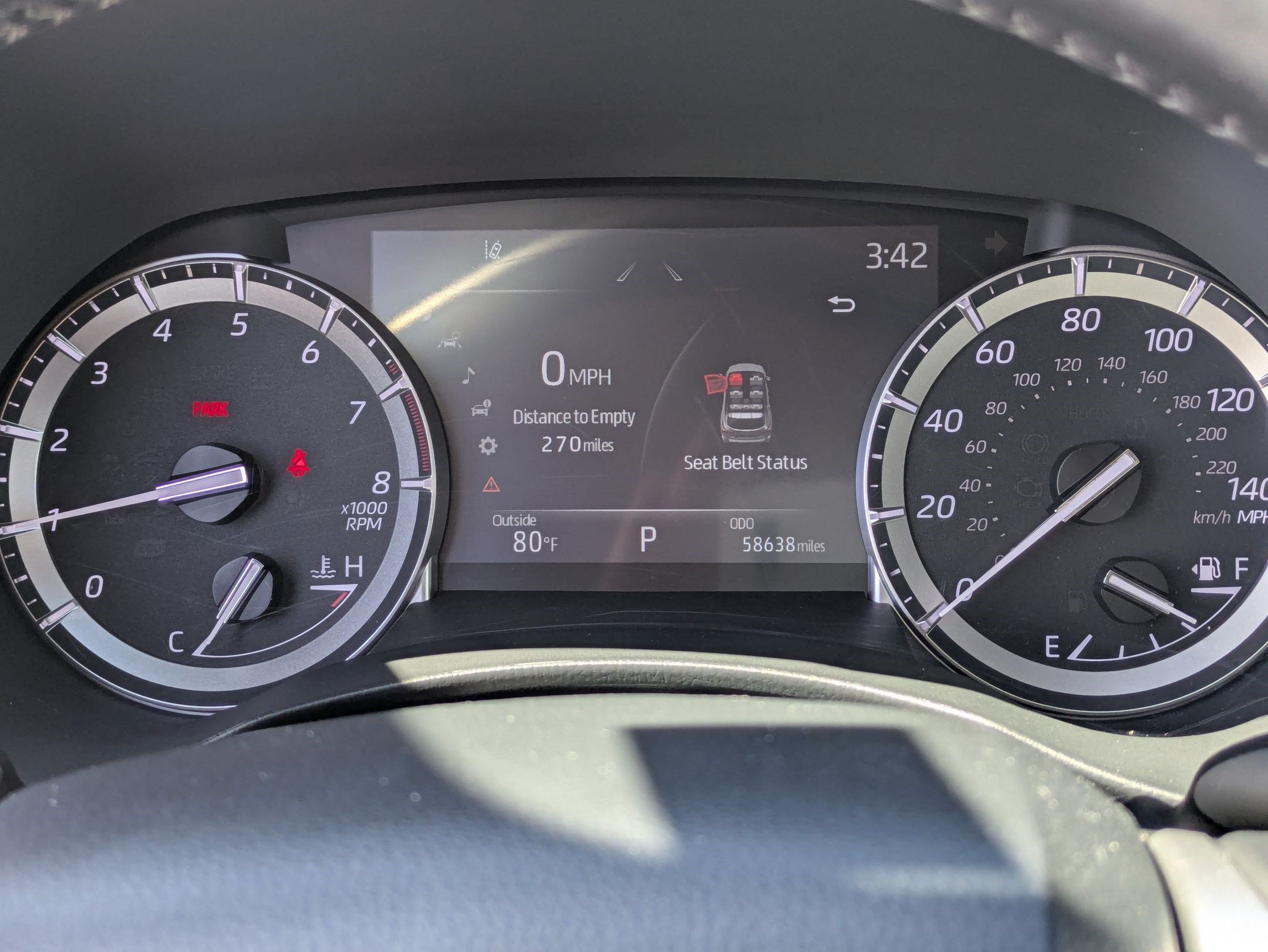 Used 2022 Toyota Highlander XLE AWD/4WD image 22