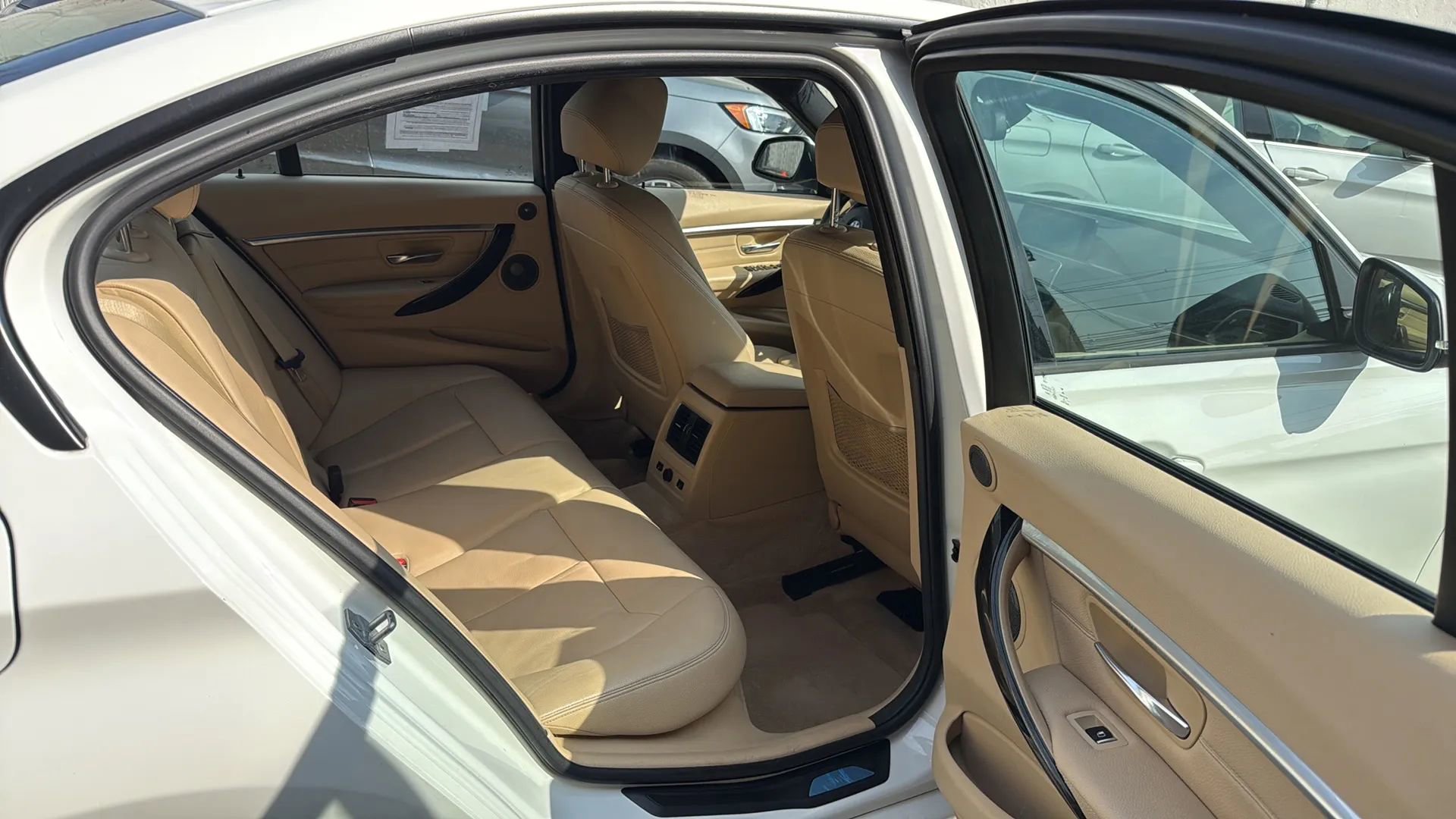 Used 2016 BMW 328i xDrive Sedan AWD/4WD image 25