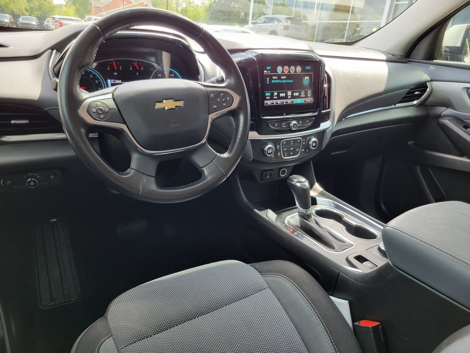 Used 2019 Chevrolet Traverse LT w/ LPO, Floor Liner Package AWD/4WD image 26