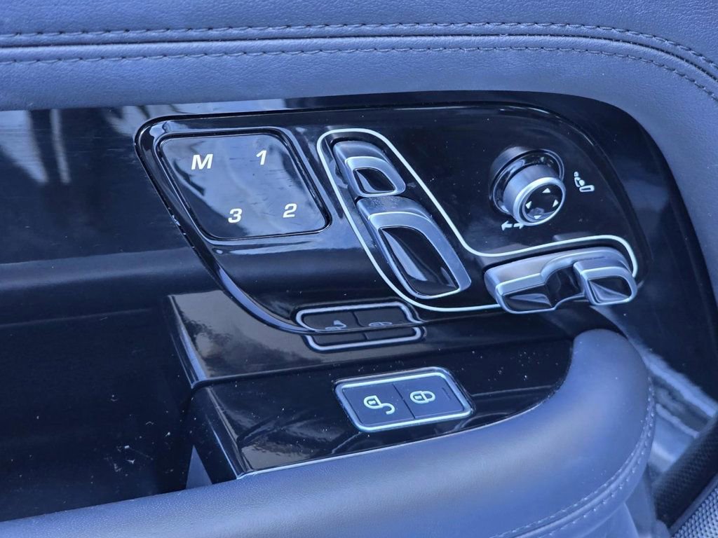 Used 2020 Land Rover Range Rover HSE image 45