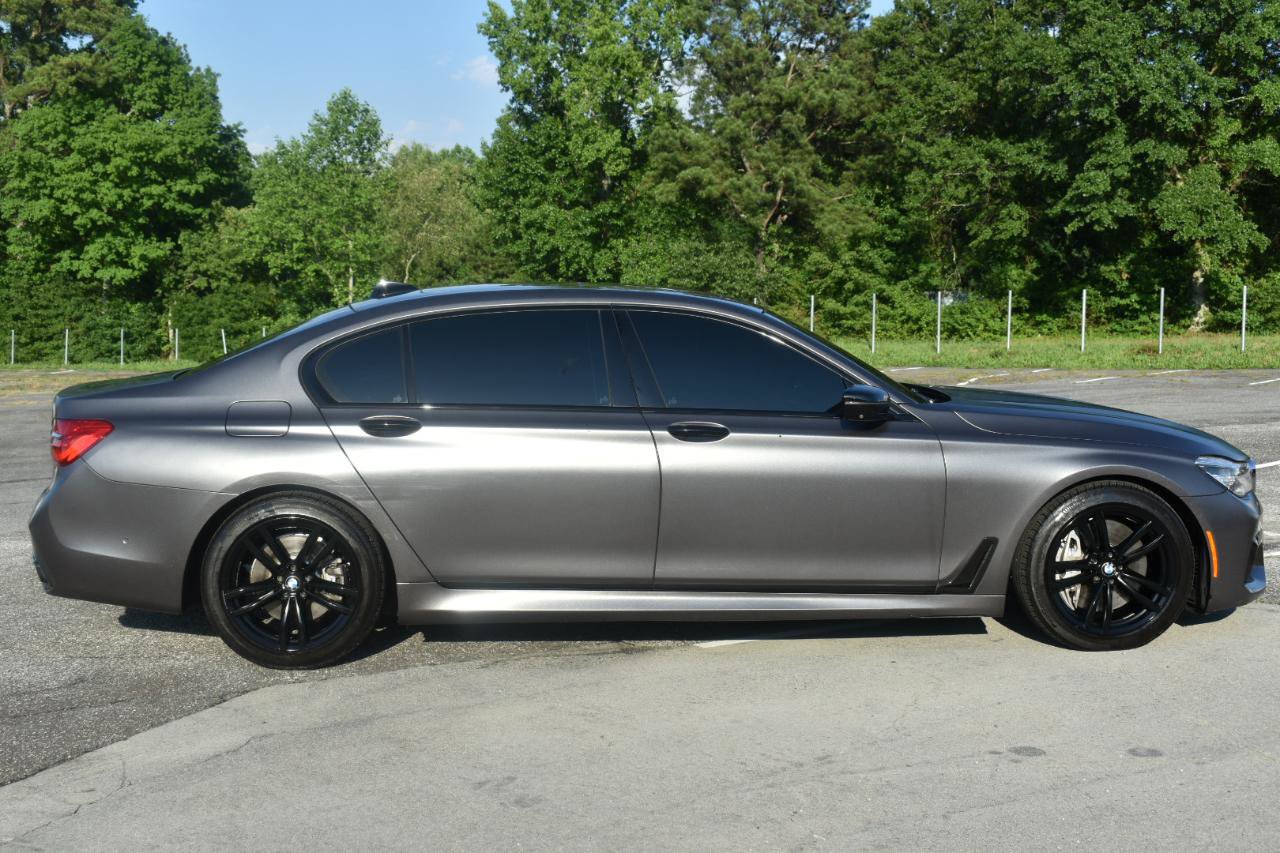 Used 2018 BMW 750i xDrive AWD/4WD image 5