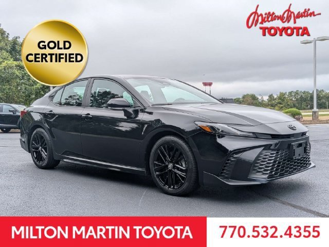 Used 2025 Toyota Camry SE