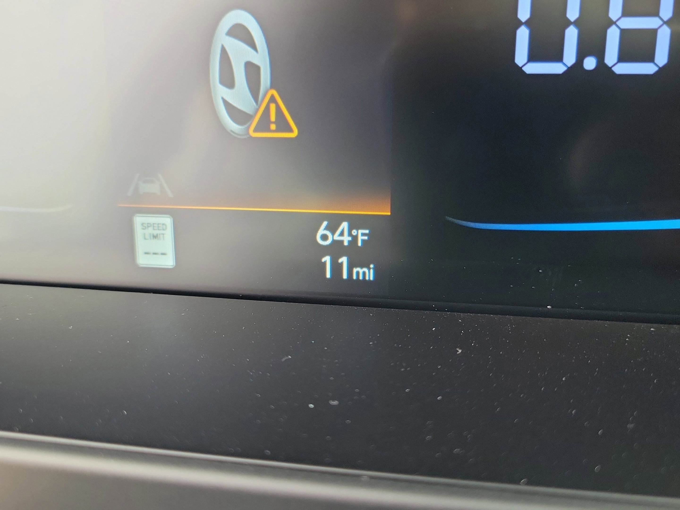 New 2026 Hyundai Elantra SEL Sport image 18