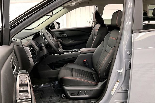 New 2026 Nissan Rogue SV w/ Rock Creek Premium Package image 10