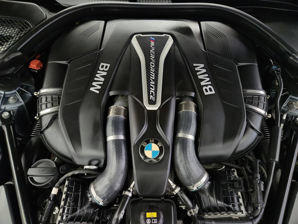 Used 2018 BMW M550i xDrive w/ Driving Assistance Package AWD/4WD image 41