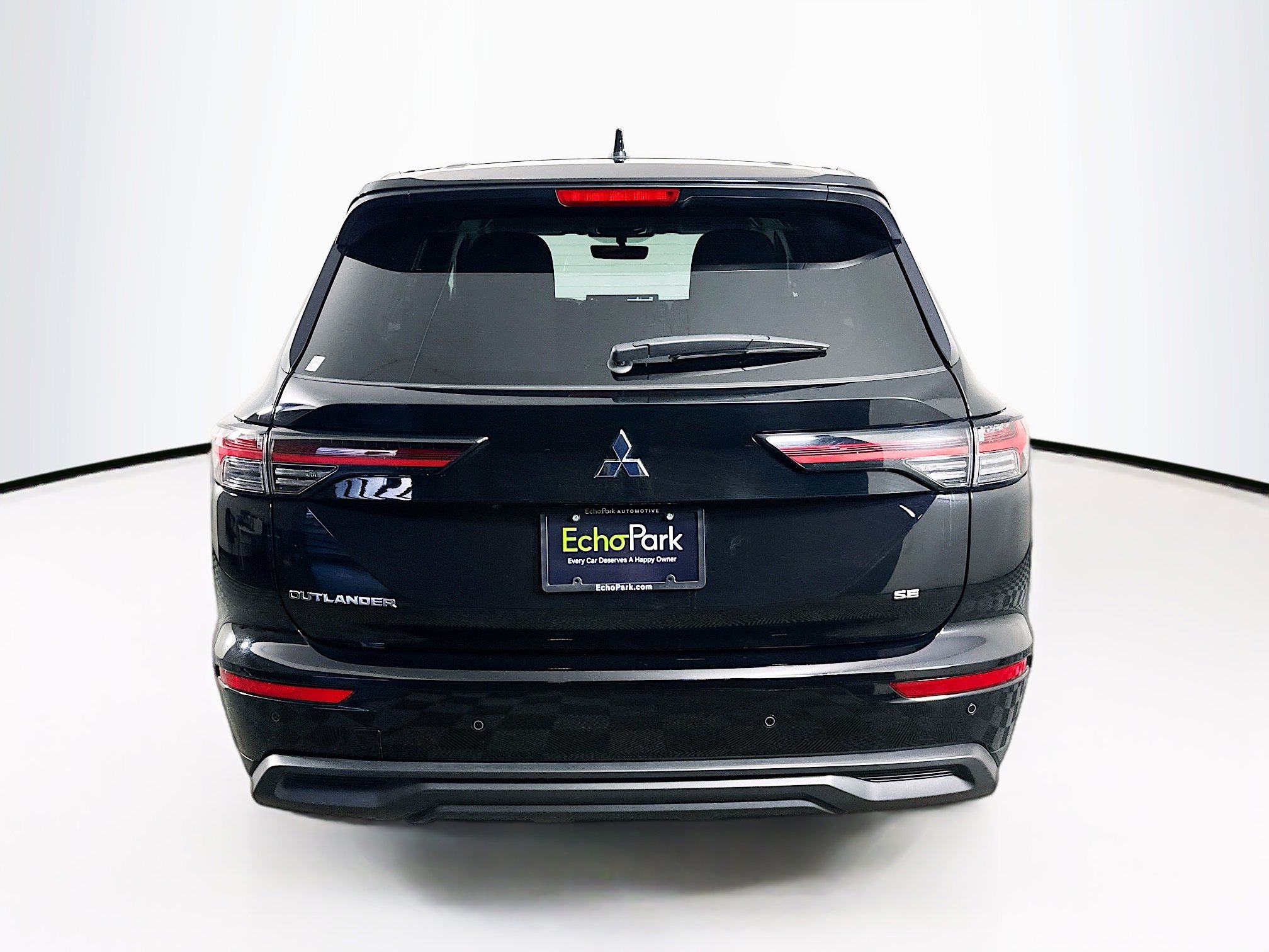 Used 2025 Mitsubishi Outlander ES image 7