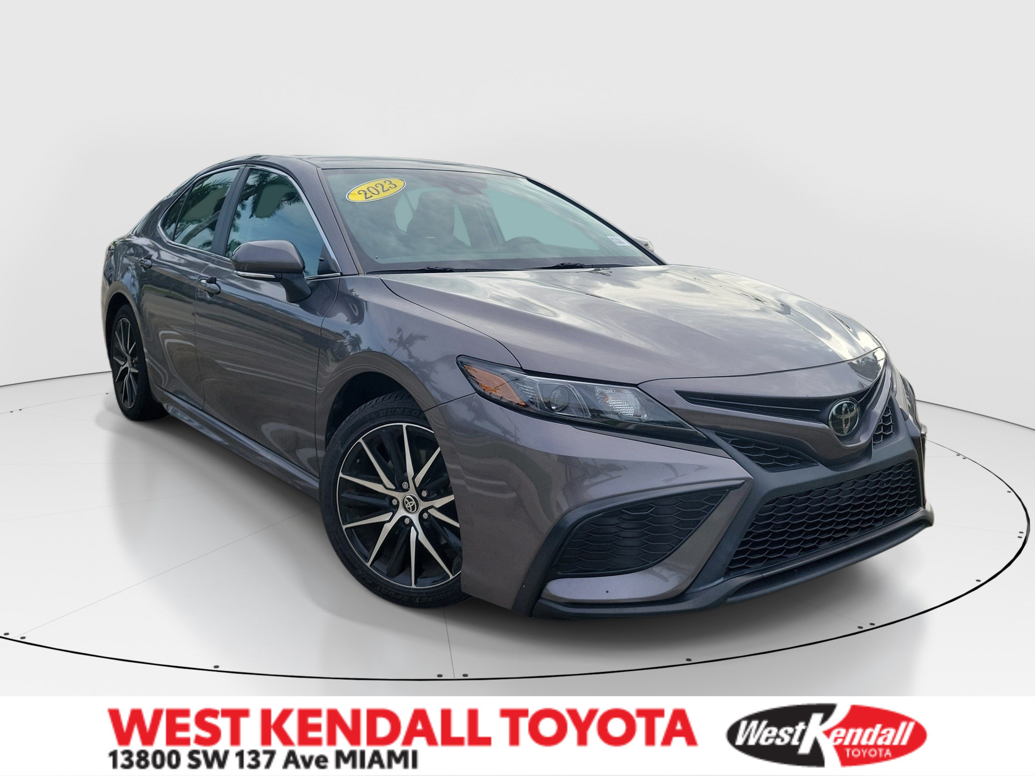 Used 2023 Toyota Camry SE
