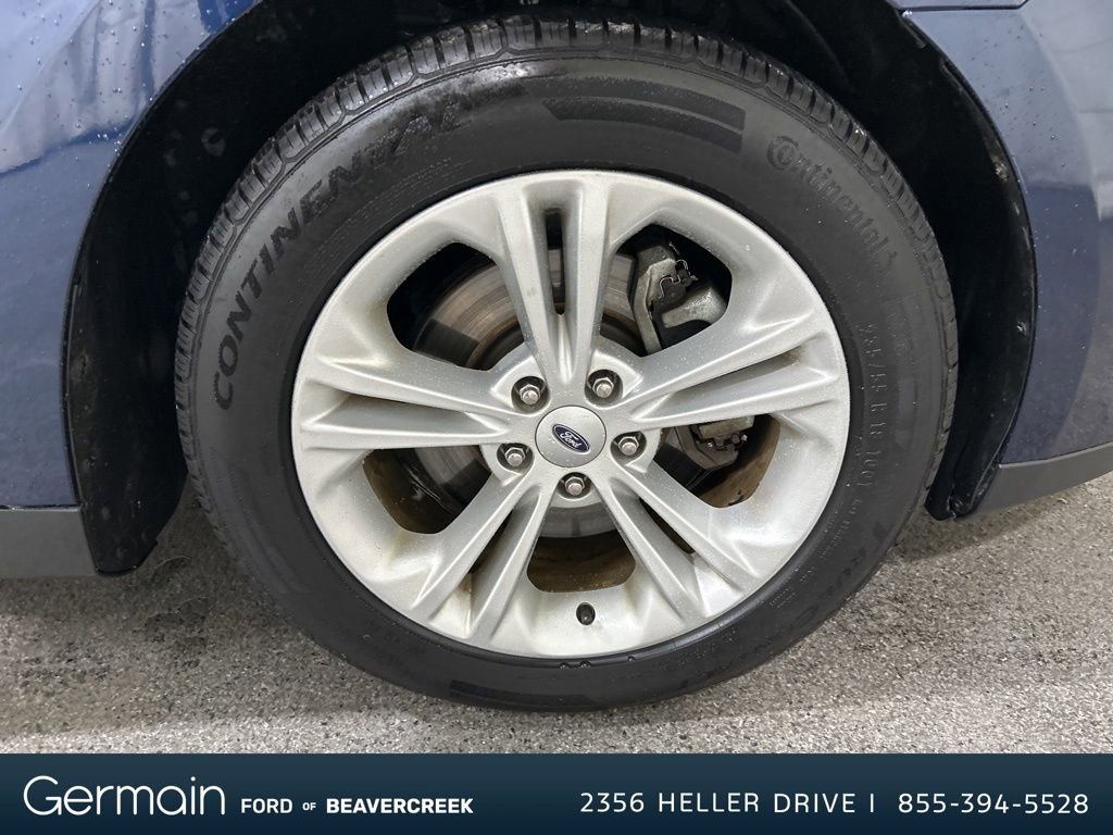 Used 2017 Ford Taurus SEL image 12