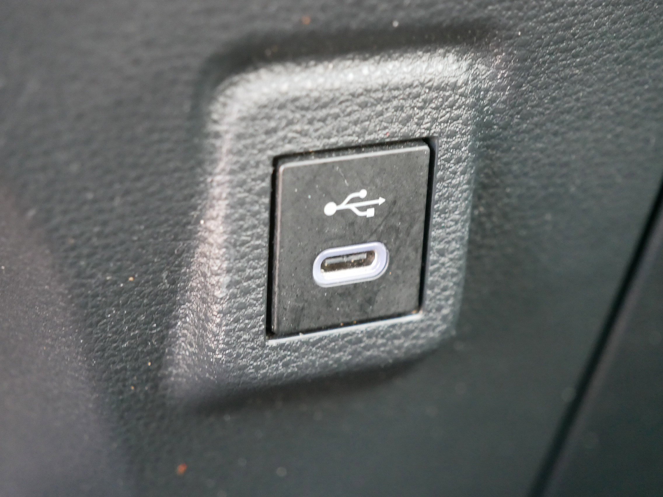 Used 2024 Toyota Corolla LE FWD image 32