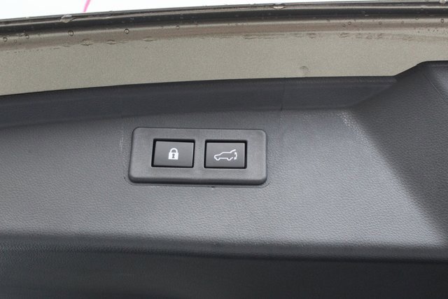 New 2025 Subaru Outback Touring XT image 7