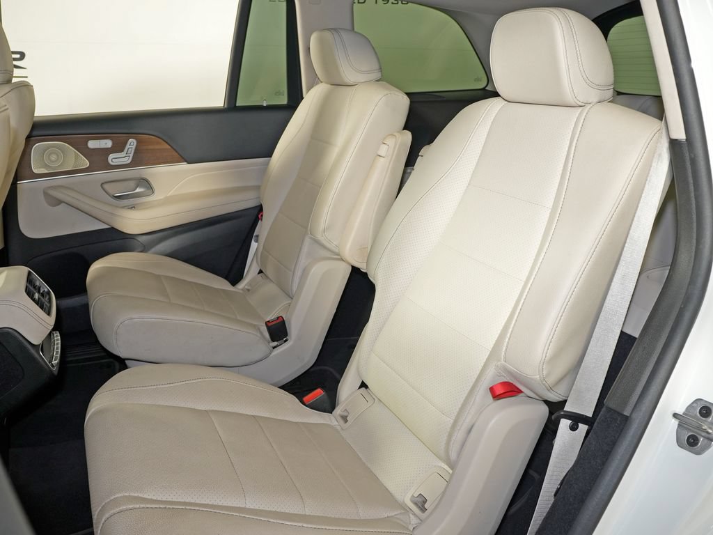 Certified 2022 Mercedes-Benz GLS 450 4MATIC image 33