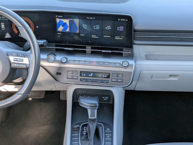 Used 2025 Hyundai Kona SEL FWD image 18