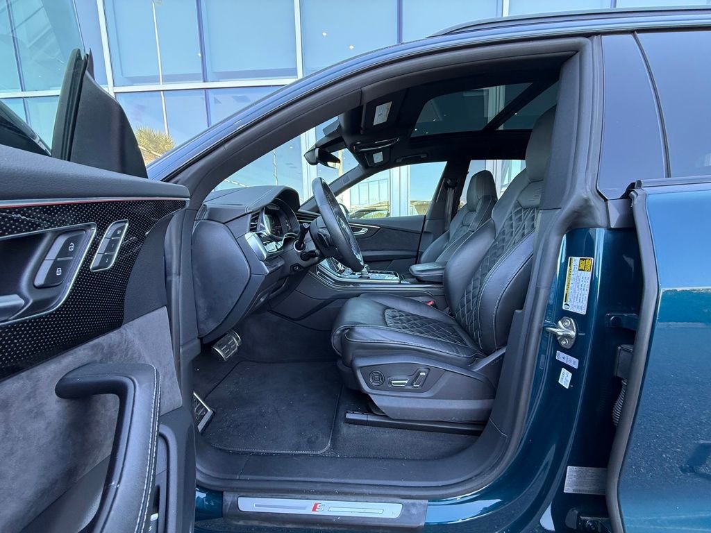 Used 2022 Audi SQ8 Prestige w/ Prestige Package image 9