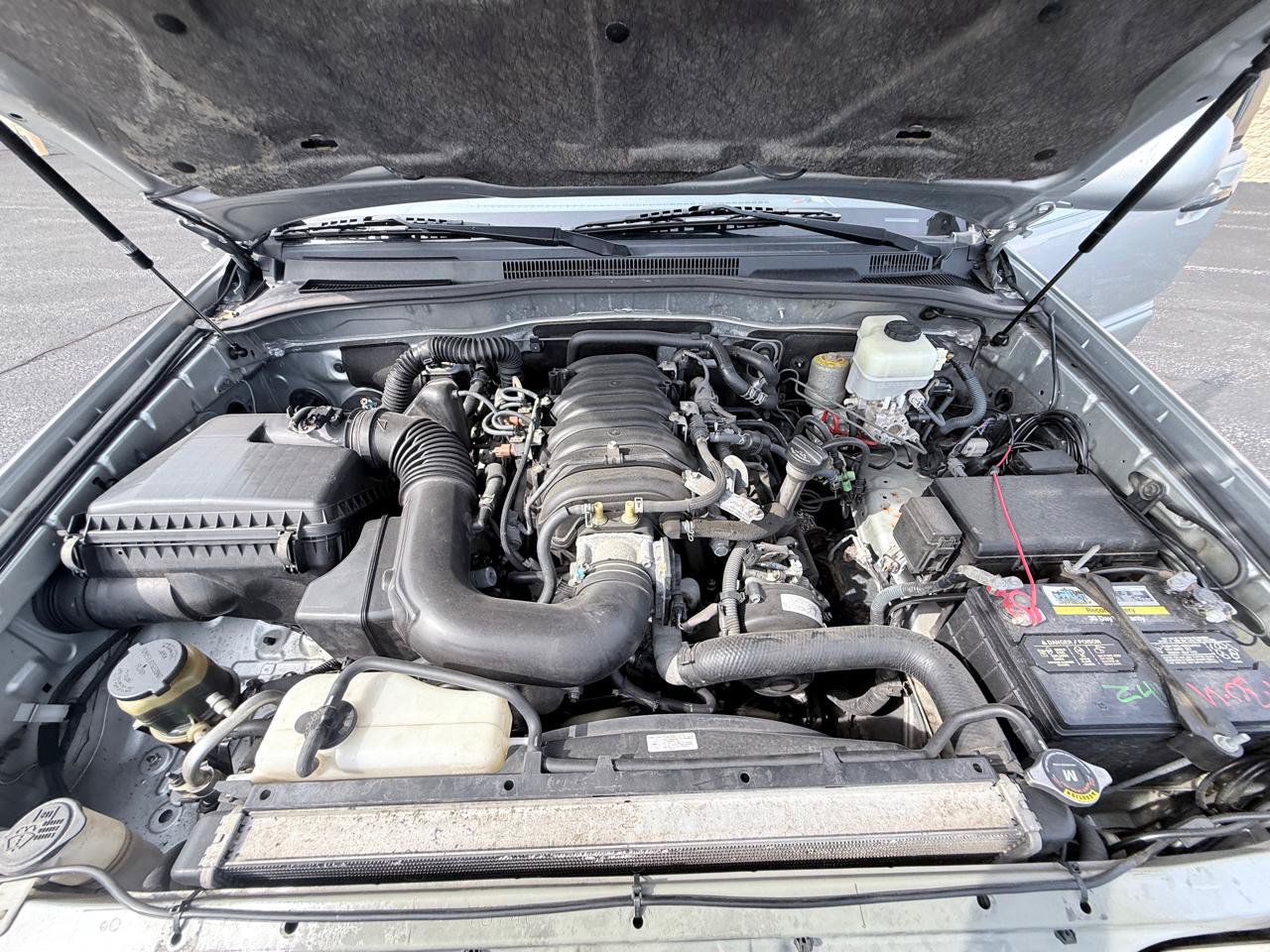 Used 2005 Toyota 4Runner Limited RWD image 16