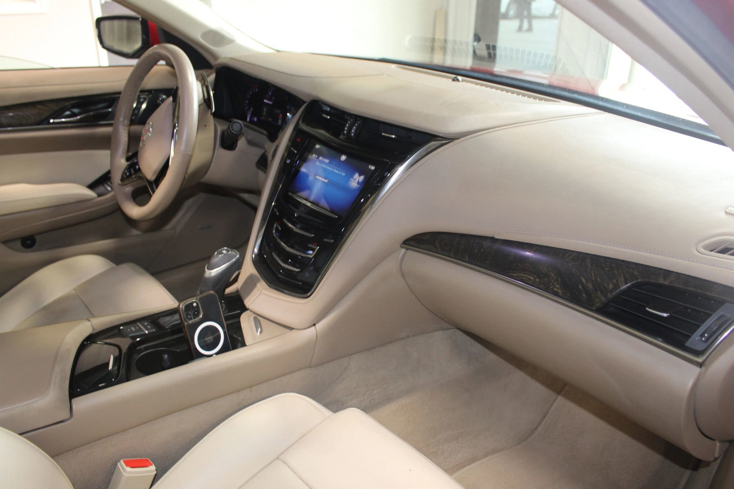 Used 2014 Cadillac CTS Luxury RWD image 27