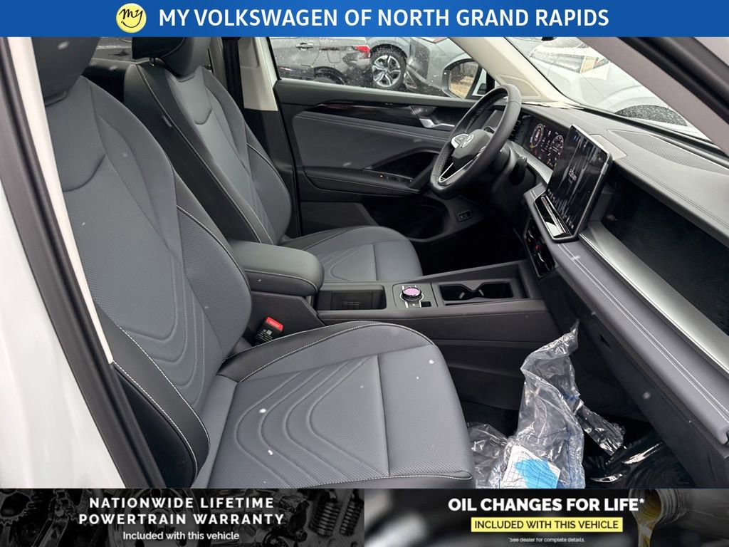 New 2026 Volkswagen Tiguan SE image 21