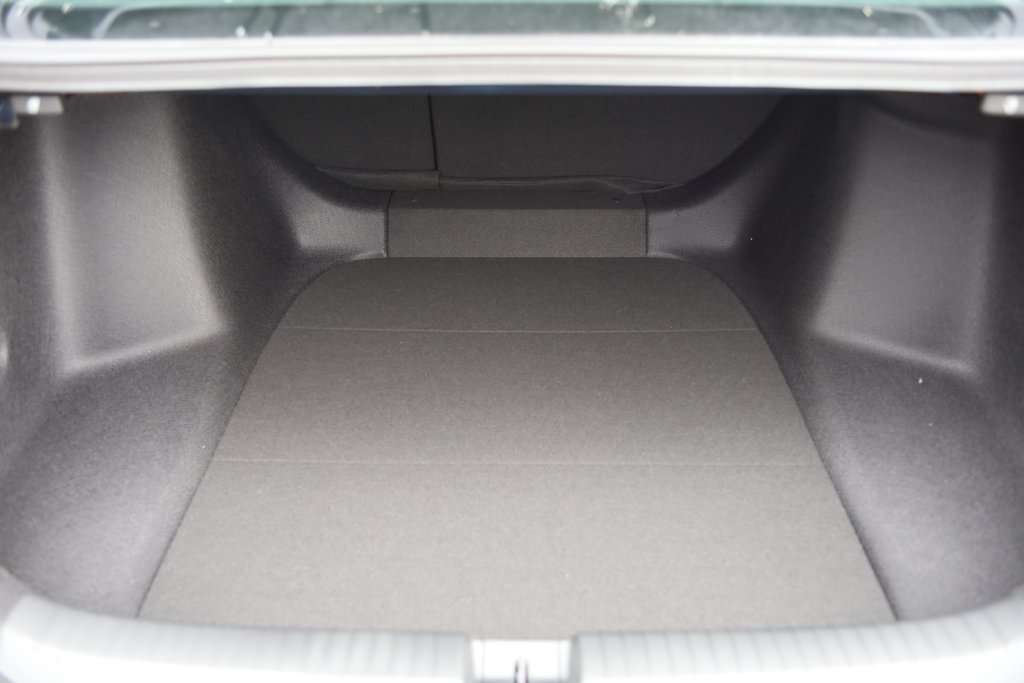 New 2026 Honda Accord EX-L image 7