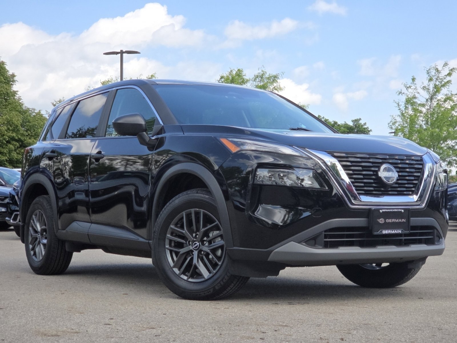 Used 2023 Nissan Rogue S AWD/4WD video 2