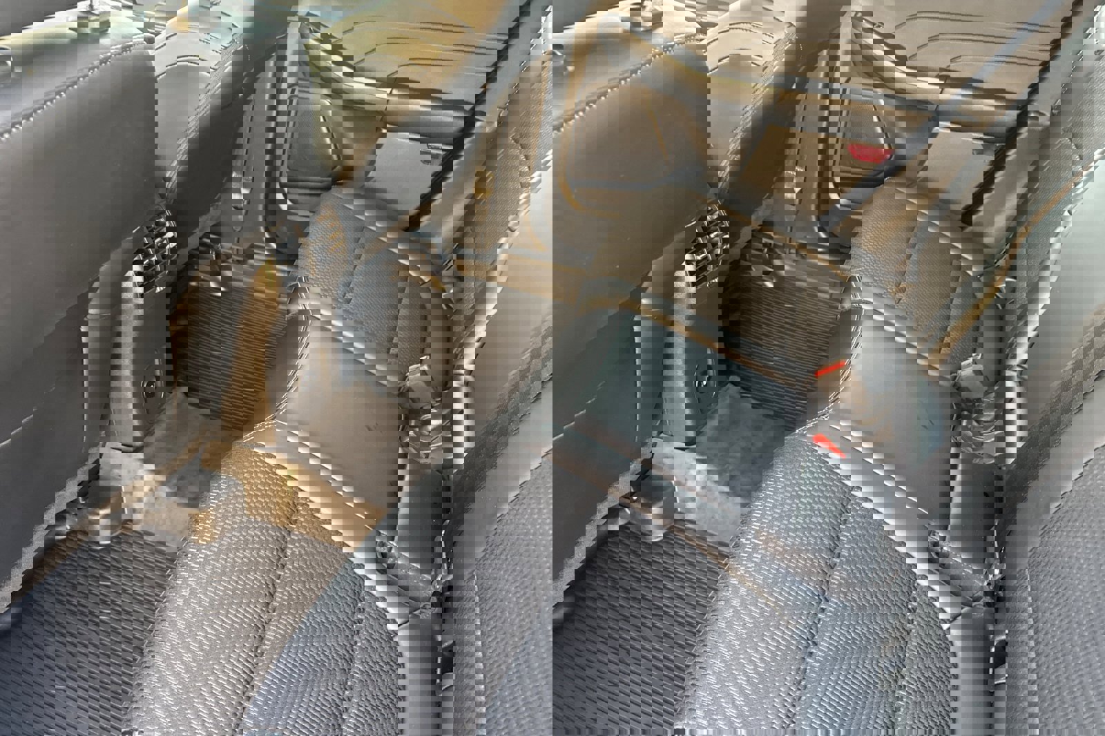 Certified 2025 Ford Escape SE image 13