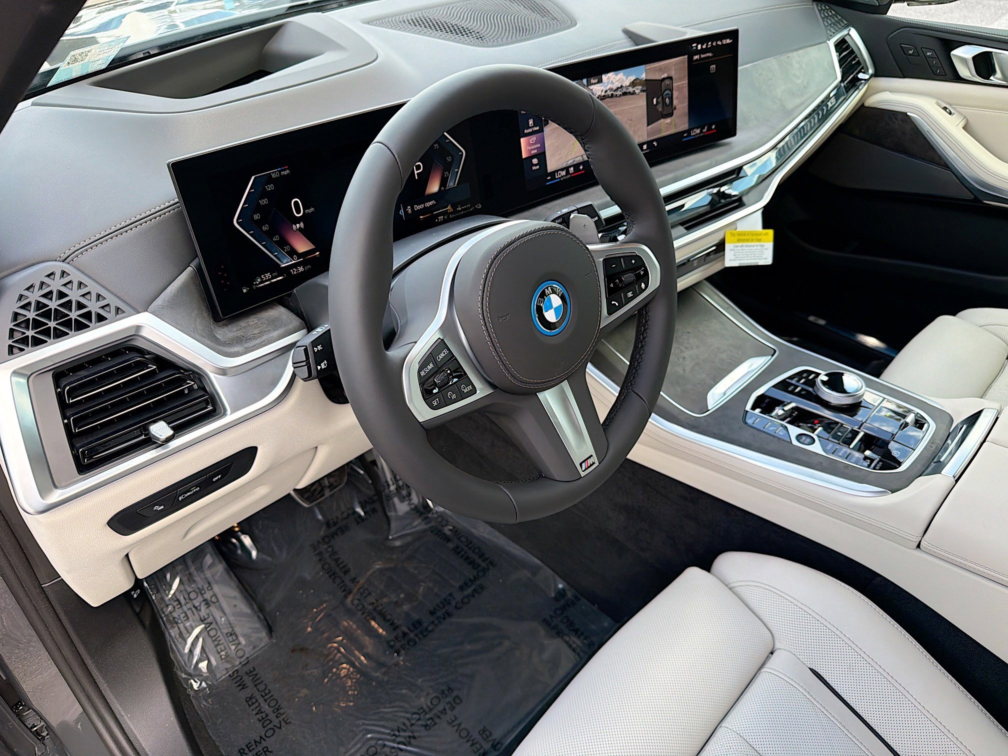 New 2026 BMW X5 xDrive50e w/ Executive Package image 26