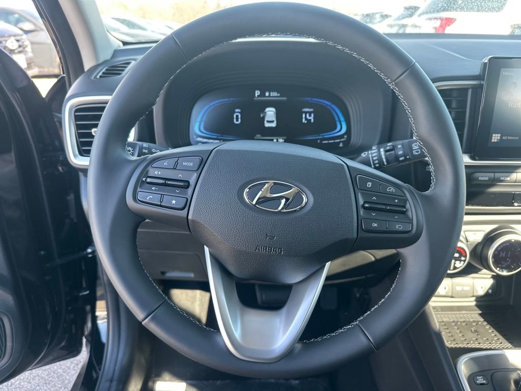 Used 2026 Hyundai Venue SEL image 14