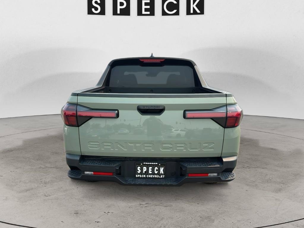 Used 2022 Hyundai Santa Cruz SEL FWD image 4
