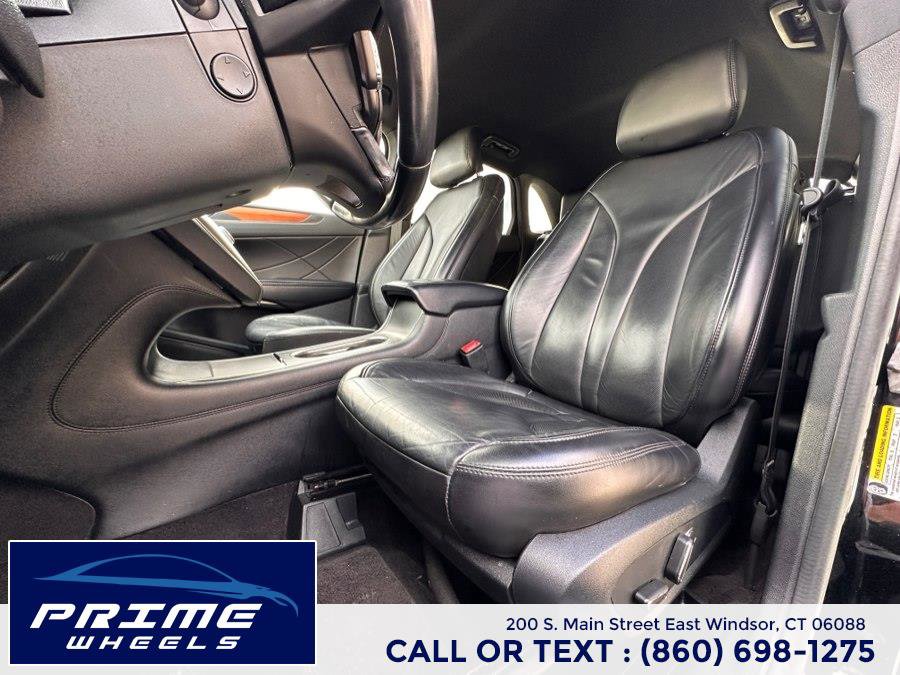 Used 2017 Lincoln MKC Select w/ Select Plus Package image 10