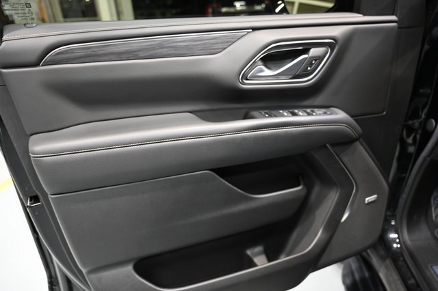 Used 2022 GMC Yukon SLT w/ SLT Premium Package image 25