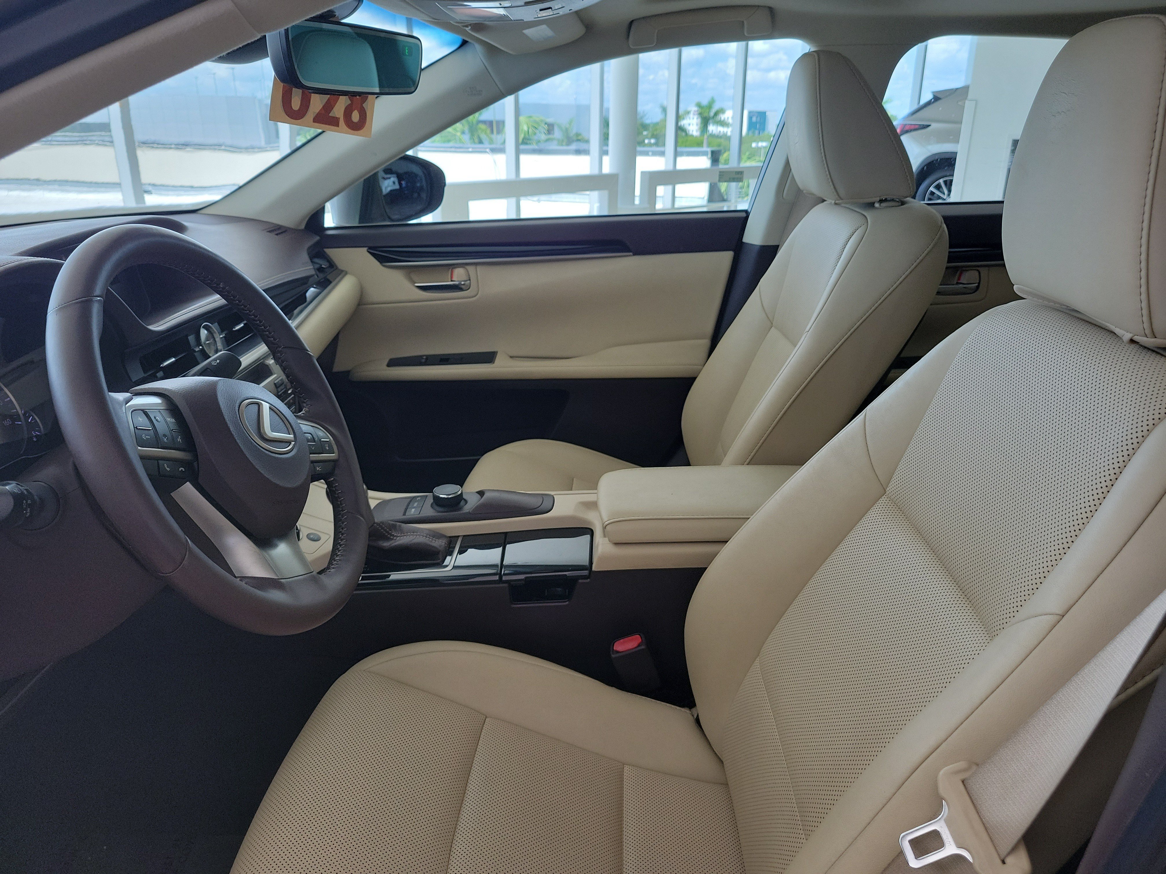 Used 2018 Lexus ES 350 w/ Accessory Package 2 FWD image 22