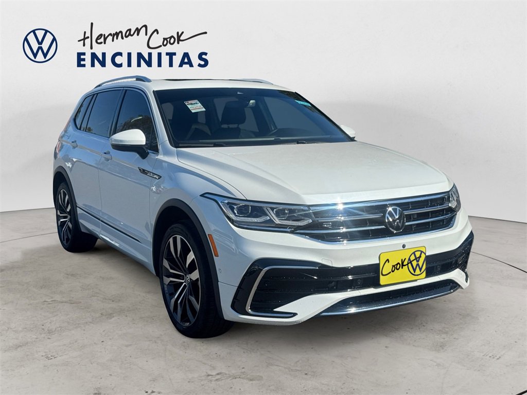 Used 2024 Volkswagen Tiguan SEL R-Line image 7