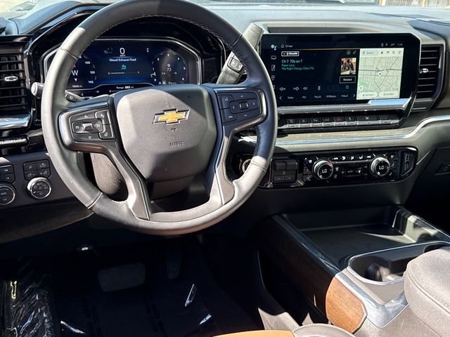 Certified 2025 Chevrolet Silverado 2500 High Country w/ Technology Package image 18