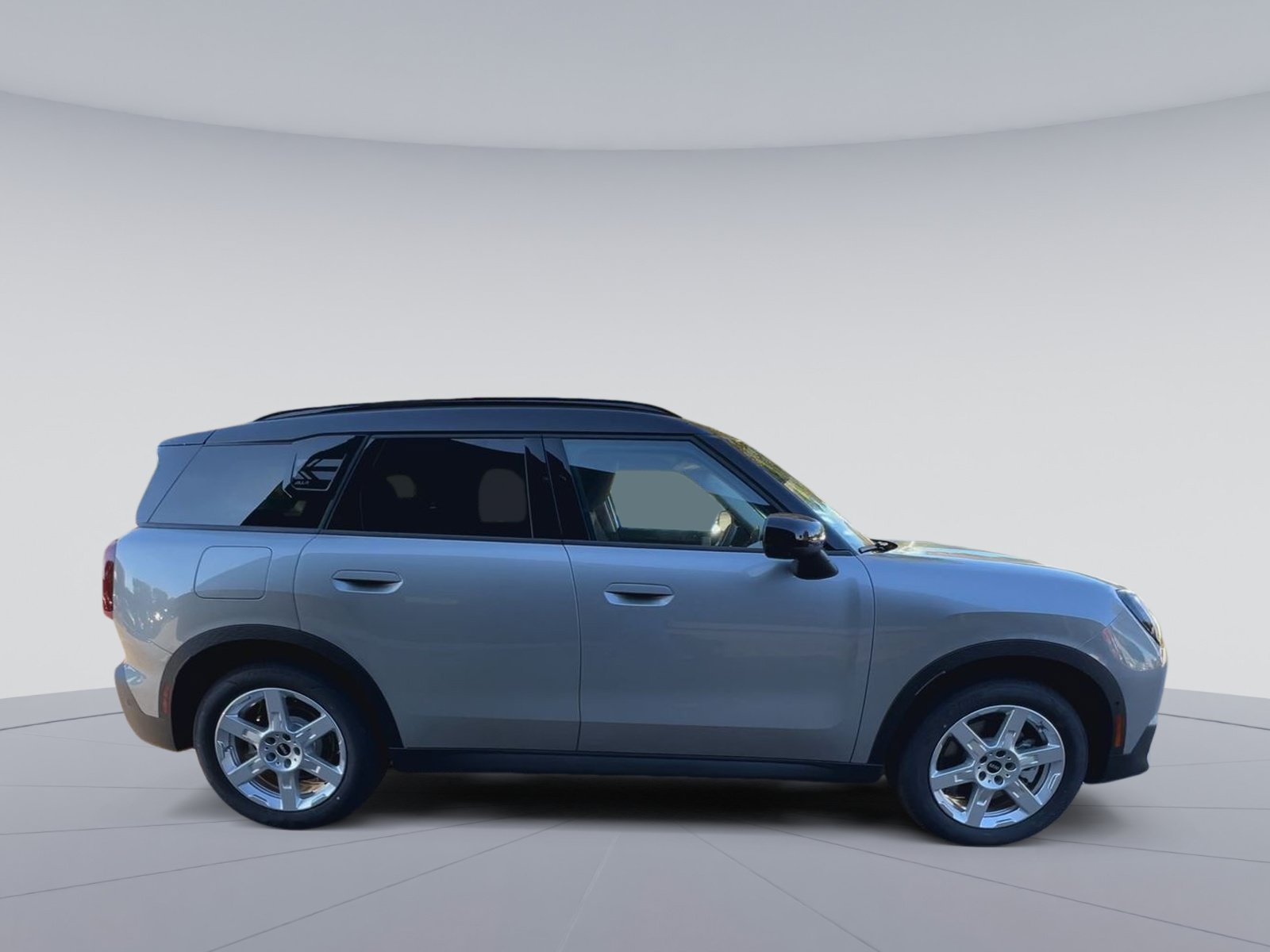 Used 2025 MINI Cooper Countryman S w/ Comfort Package Max AWD/4WD image 3