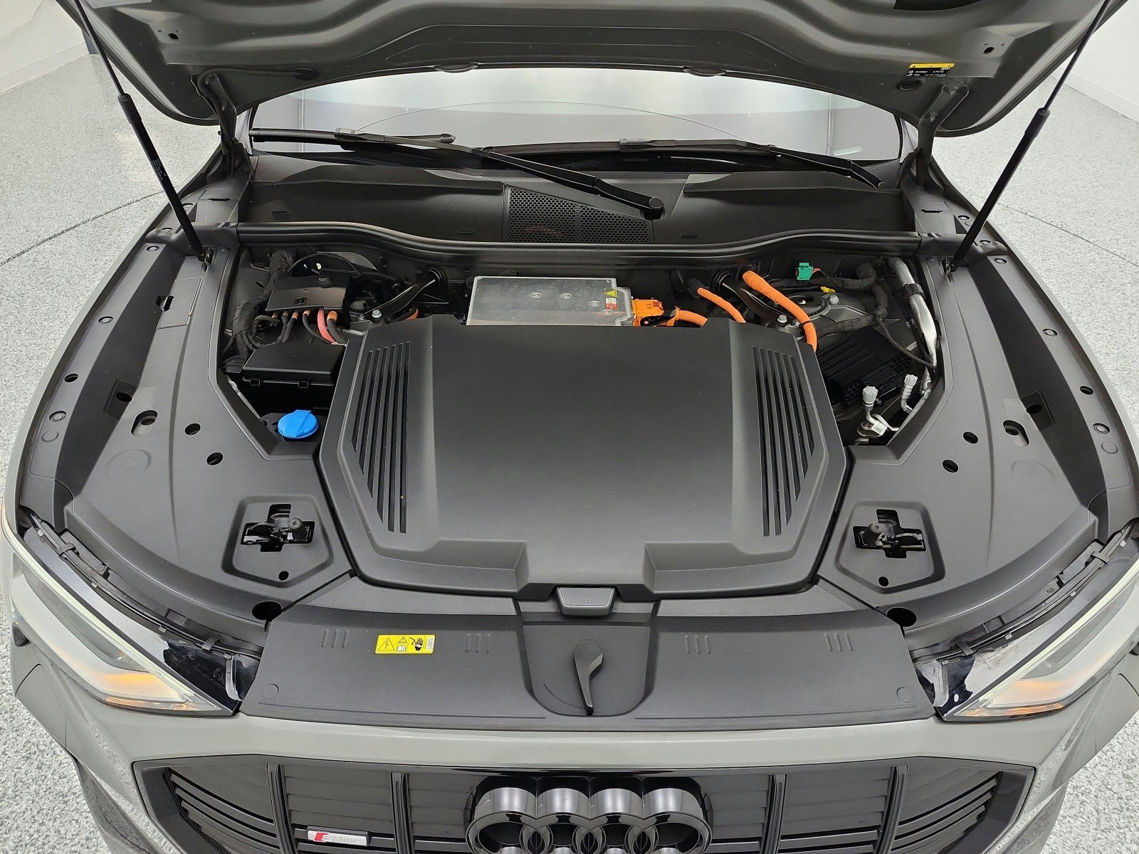 Used 2022 Audi e-tron Chronos w/ Chronos Package AWD/4WD image 16