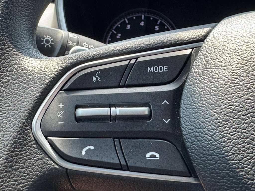 Used 2023 Hyundai Santa Fe SE w/ Cargo Package AWD/4WD image 19
