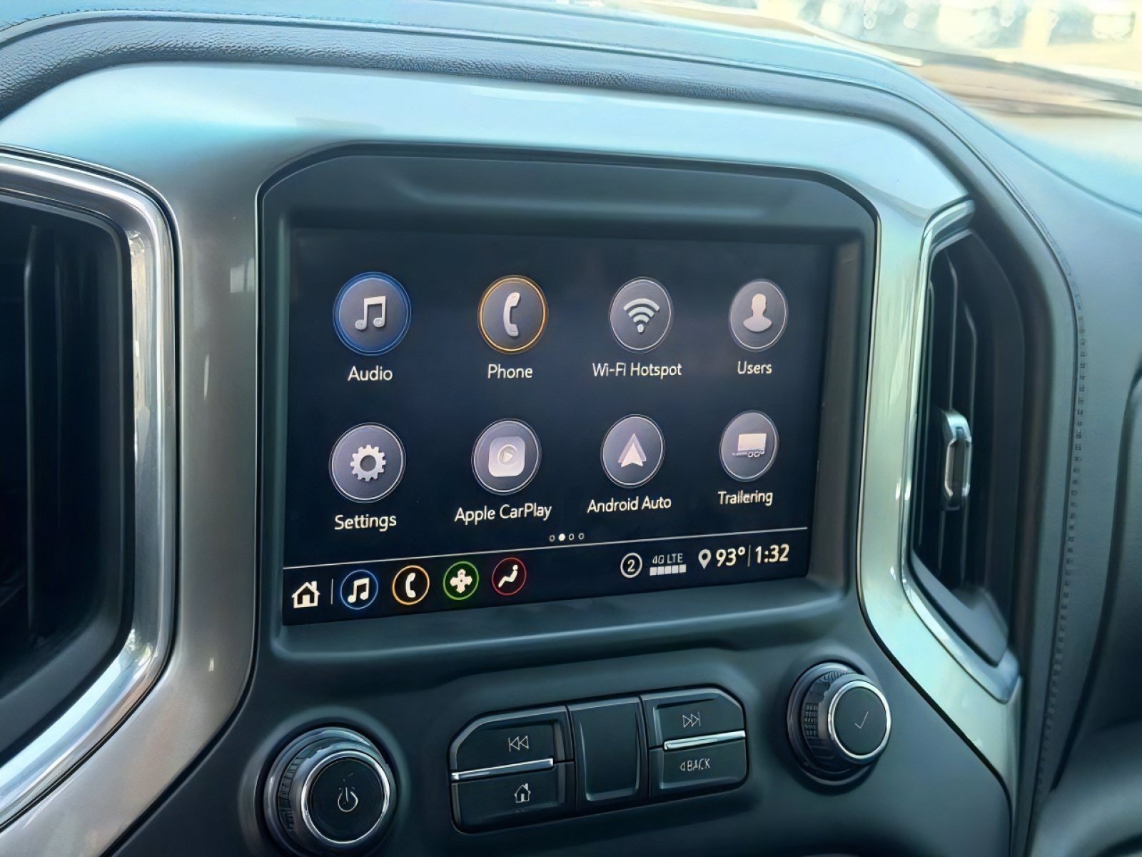 Used 2020 Chevrolet Silverado 1500 LT w/ All-Star Edition AWD/4WD image 24