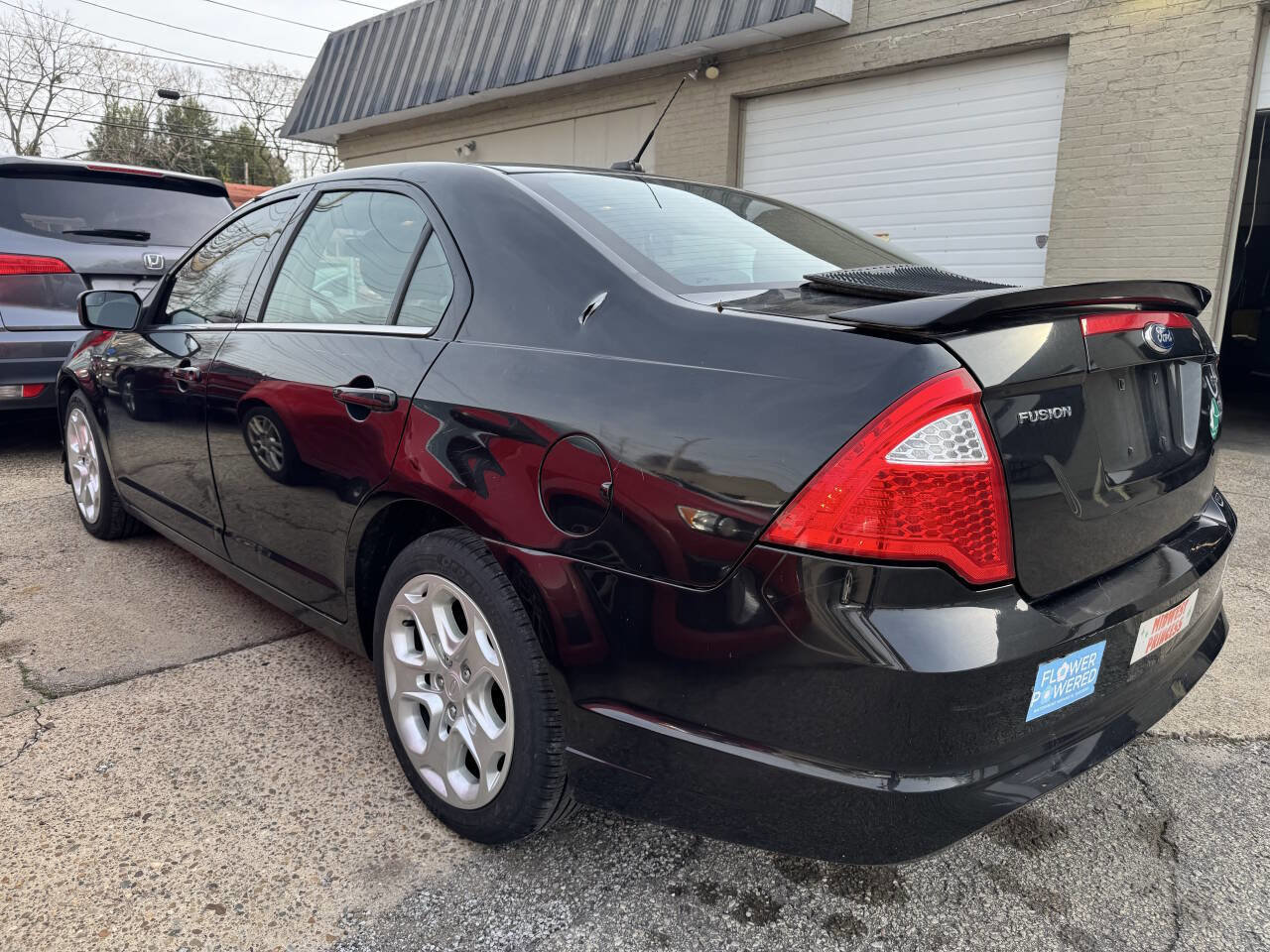 Used 2011 Ford Fusion SE w/ 202A Rapid Spec Order Code image 3