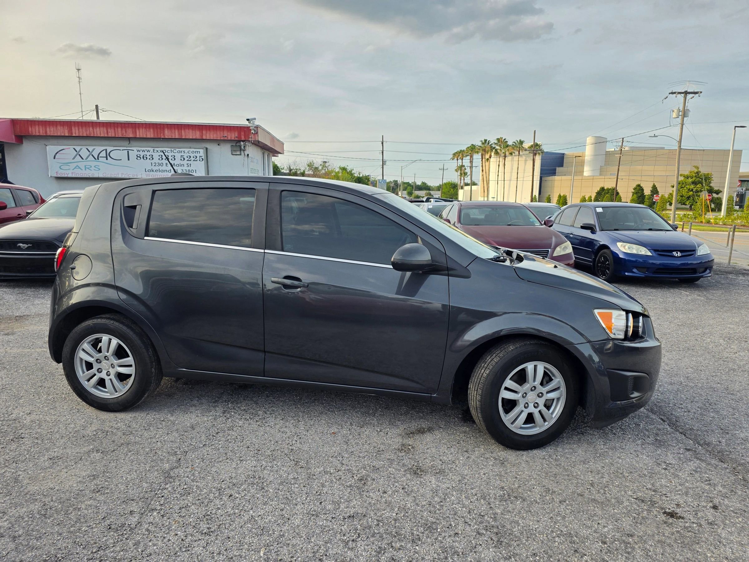 Used 2016 Chevrolet Sonic LT FWD image 8