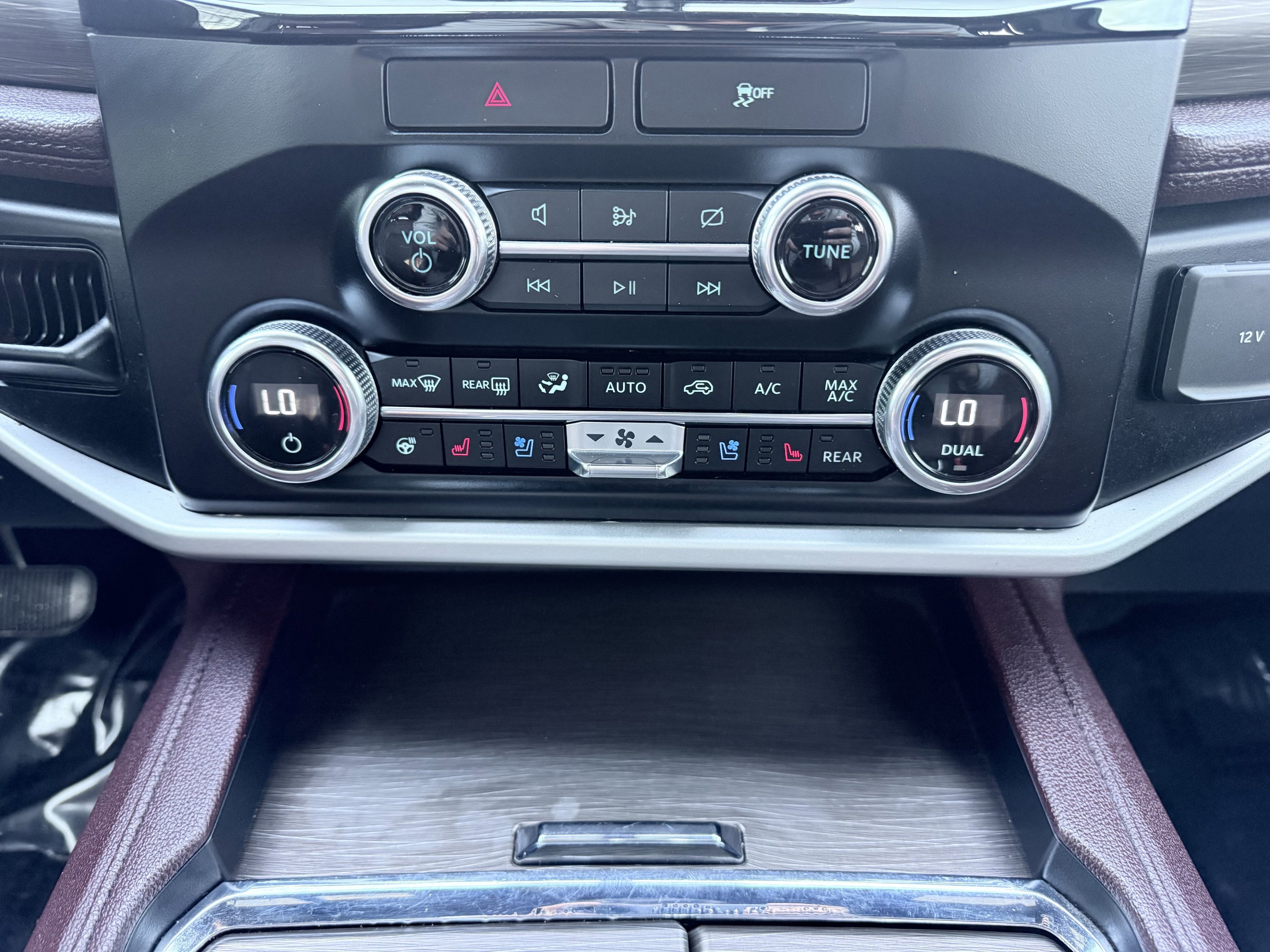 Used 2023 Ford Expedition Max Limited image 67