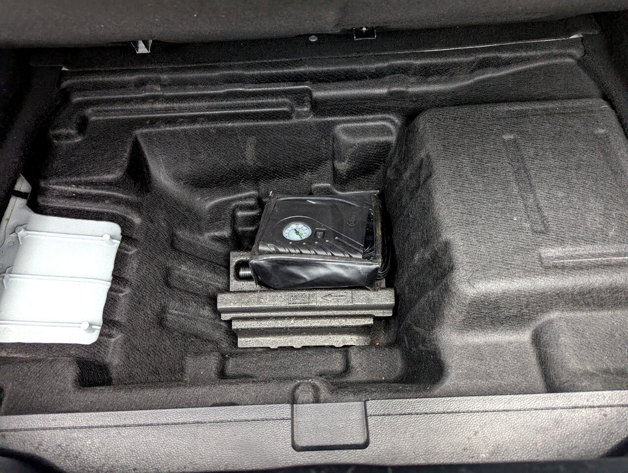 Used 2018 Mercedes-Benz C 300 C 300 Cabriolet image 40