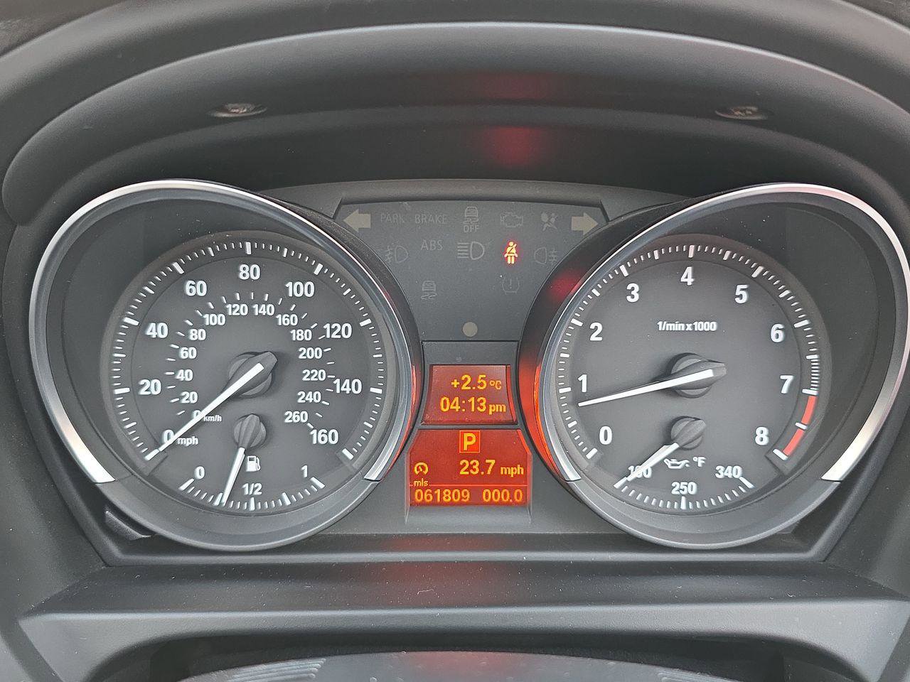 Used 2015 BMW Z4 sDrive28i image 11