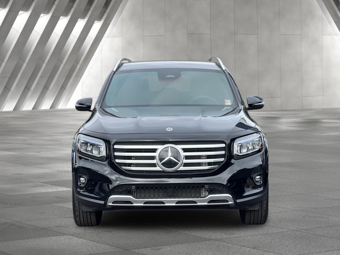Used 2024 Mercedes-Benz GLB 250 4MATIC image 6