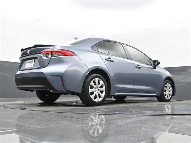 Used 2024 Toyota Corolla LE image 27
