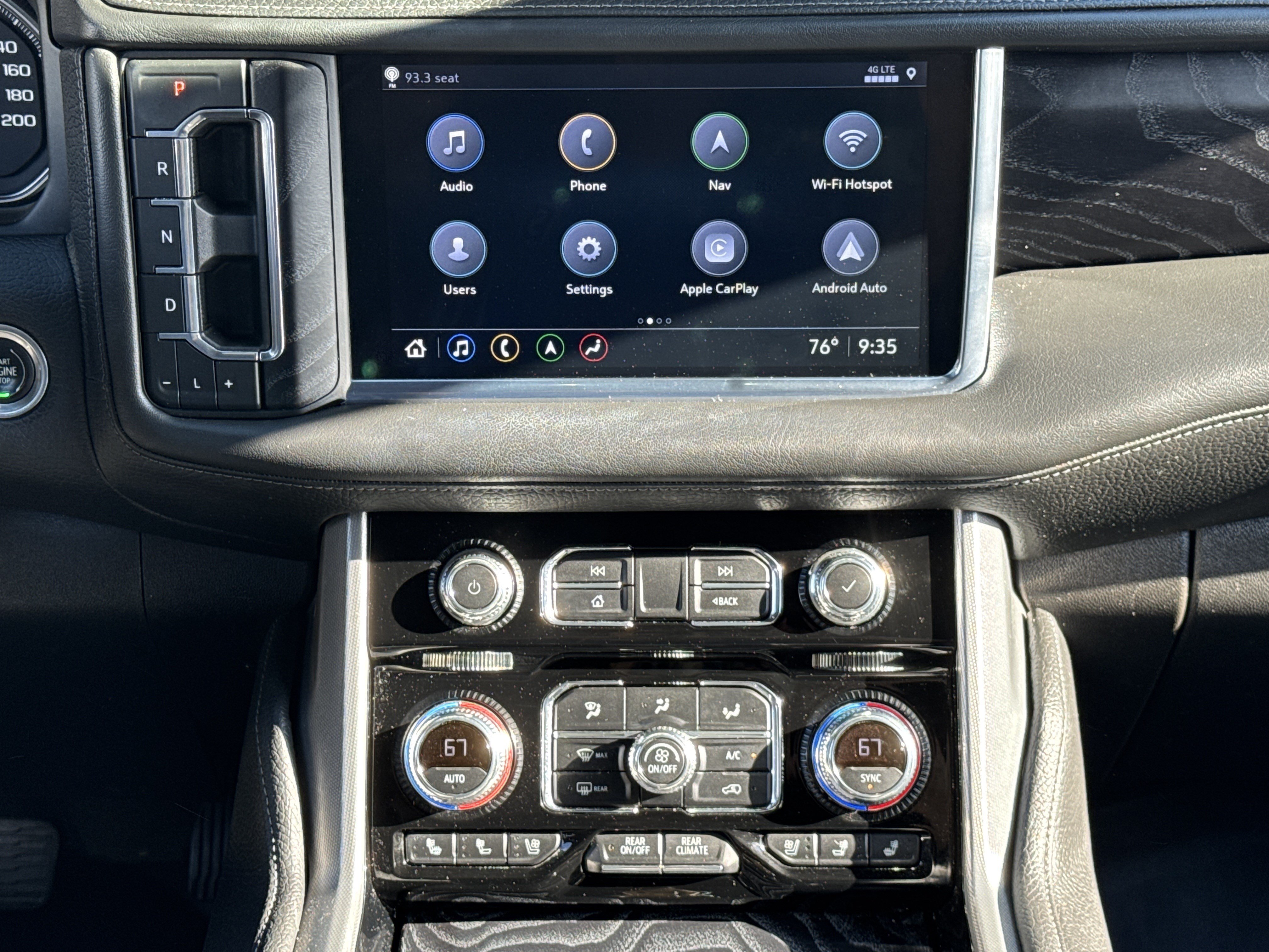 Used 2021 GMC Yukon Denali w/ Denali Ultimate Package AWD/4WD image 18