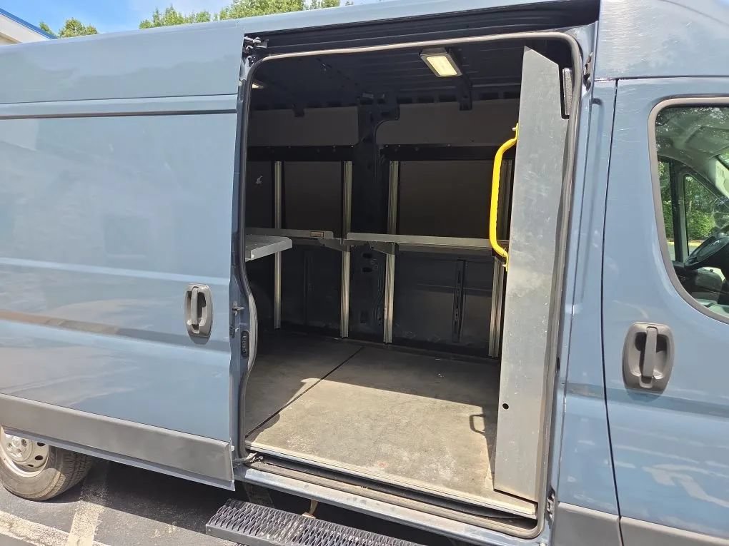 Used 2019 RAM ProMaster 3500 FWD image 4