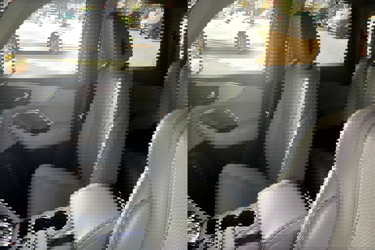 Used 2023 Acura MDX SH-AWD w/ Technology Package image 27