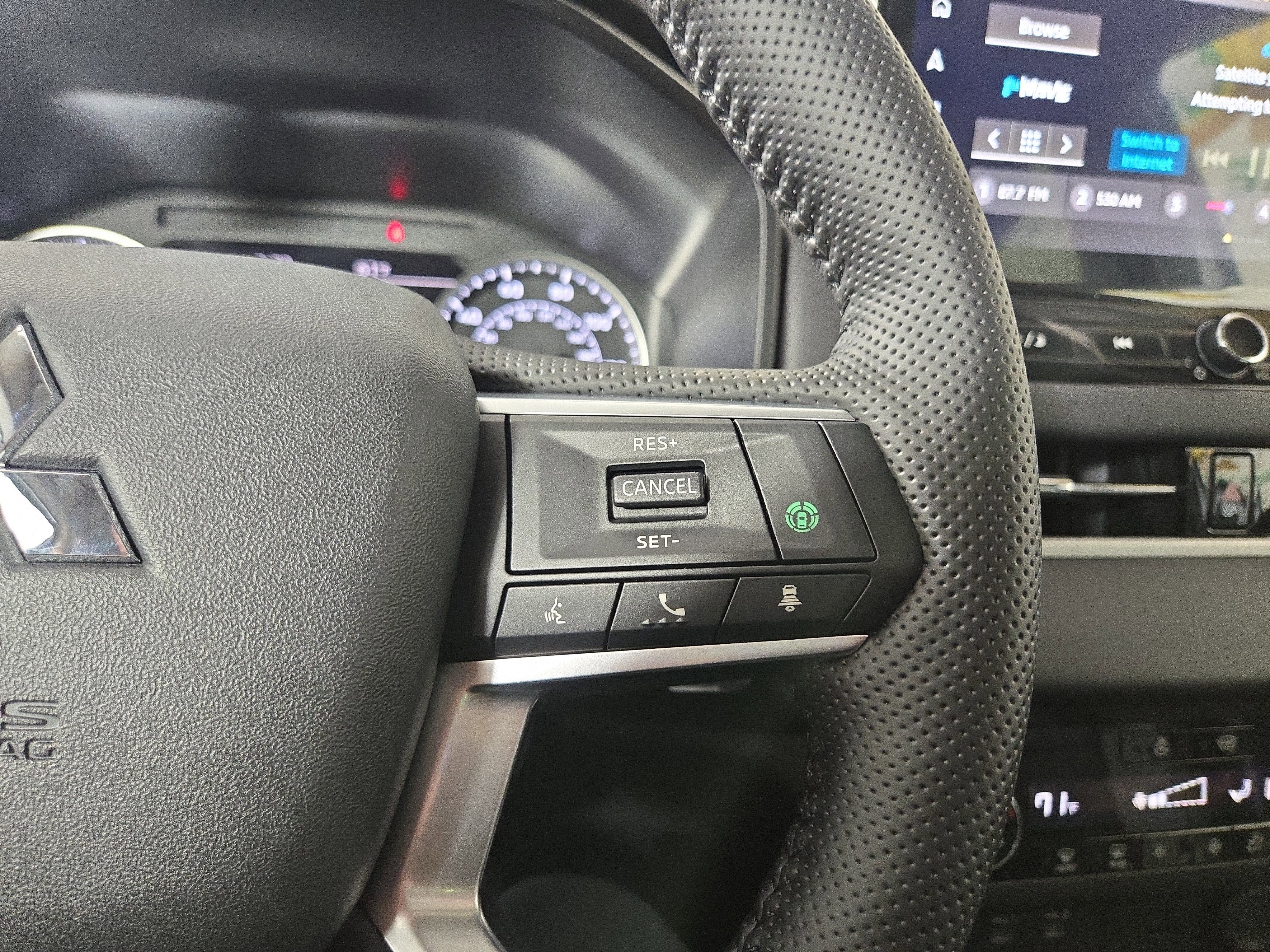 New 2026 Mitsubishi Outlander AWD image 16