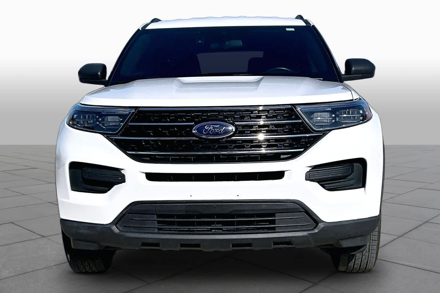 Certified 2020 Ford Explorer XLT RWD image 6