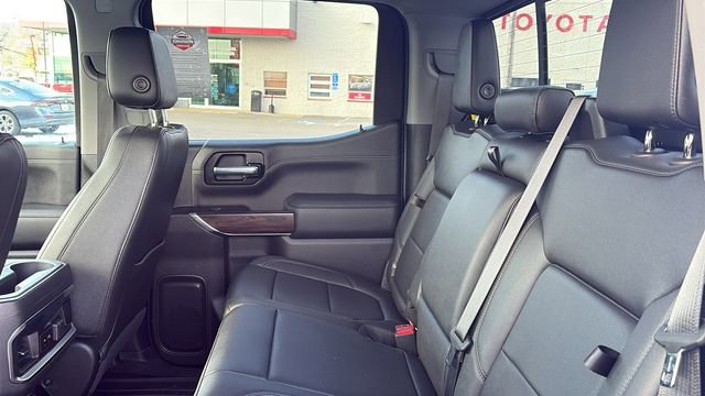 Used 2022 GMC Sierra 1500 SLT w/ SLT Convenience Package image 26