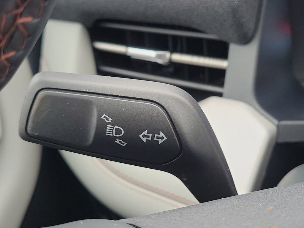 New 2026 Ford Explorer Active image 12